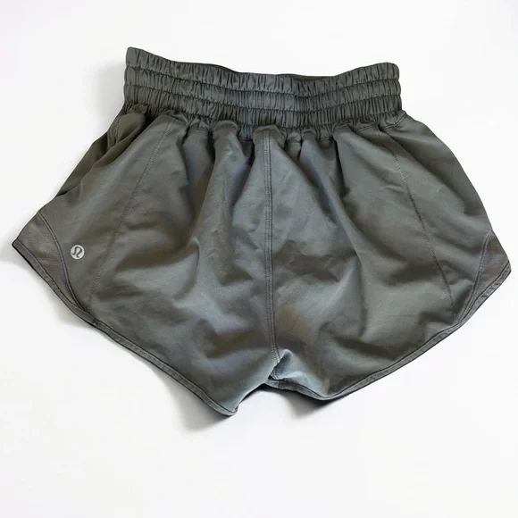 Lululemon Speed Up HR Shorts 2.5” Olive Size 0 - Picture 2 of 5